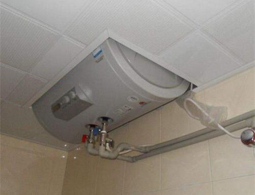 ��*�͟�ˮ��ͬ�r(sh��)���b���Ȱ��b�l����