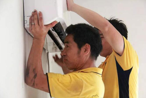 青島空調(diào)拆裝收費標準_青島拆裝空調(diào)師傅電話