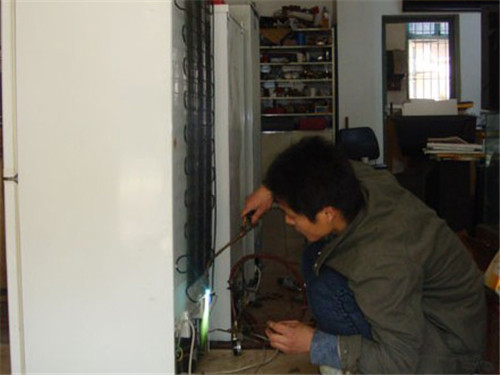 �����S�ޱ���Ď���