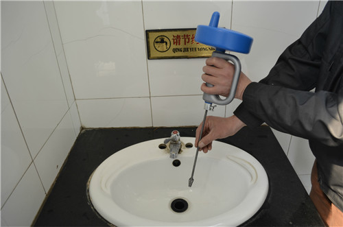 �������ĸ߉���ͨ��ˮ�����M(f��i)�r(ji��)��_24С�r(sh��)����(w��)