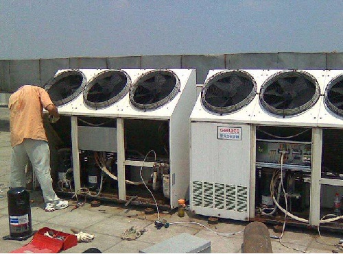 �Ϻ��ɽ��������{(di��o)�ӷ��r��_�\�ŷ���(w��)