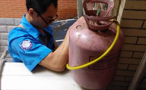 南京空調(diào)加氟服務(wù)多少錢_快速上門
