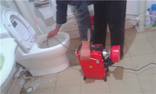 ���ݹܵ�������ͨ���M�r��_���I(y��)��ͨ����(w��)